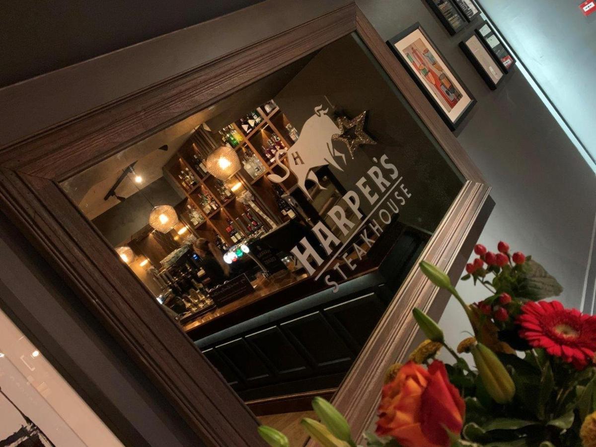 Harper'S Steakhouse With Rooms, Haslemere Exterior foto