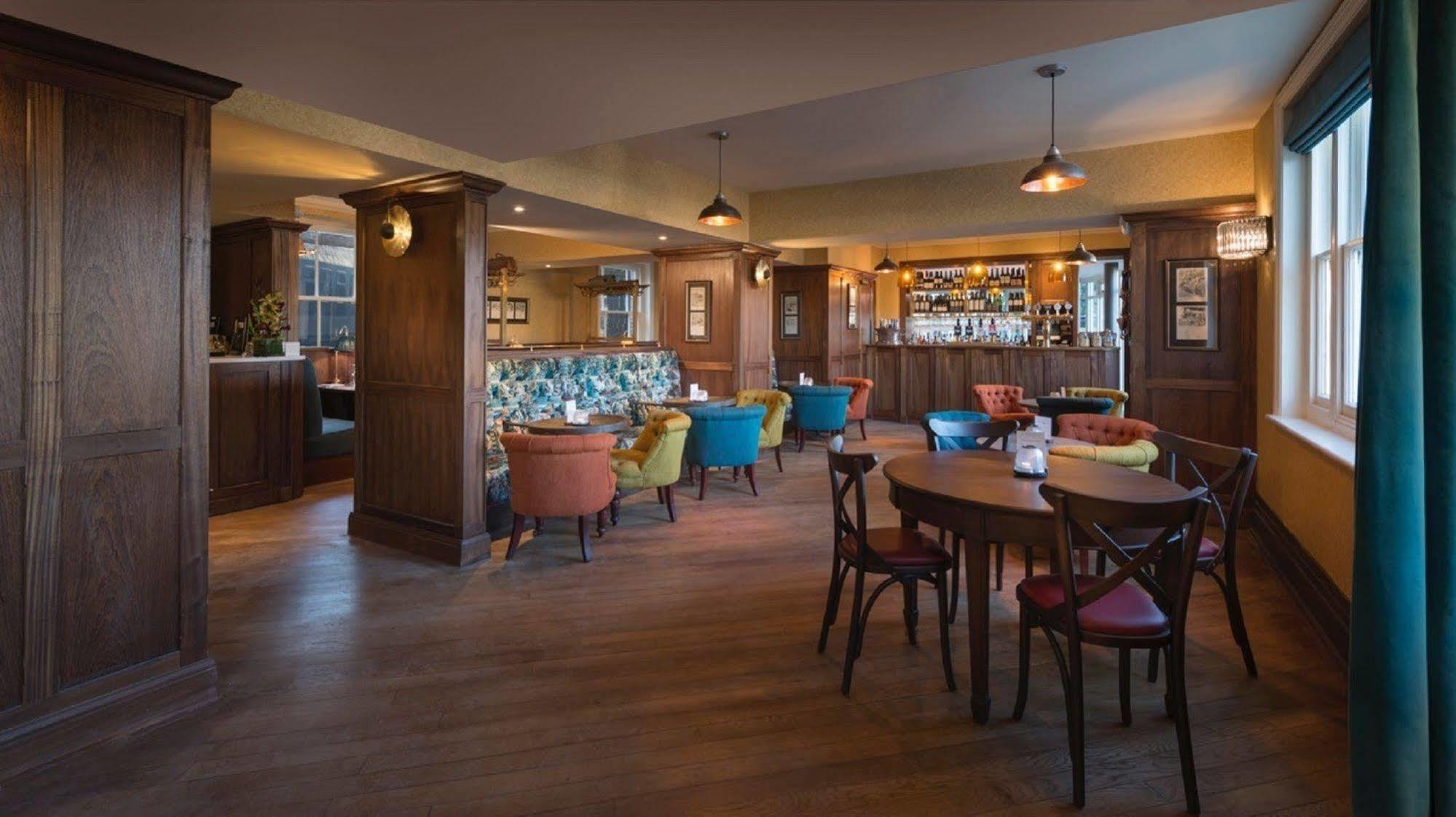 Harper'S Steakhouse With Rooms, Haslemere Exterior foto